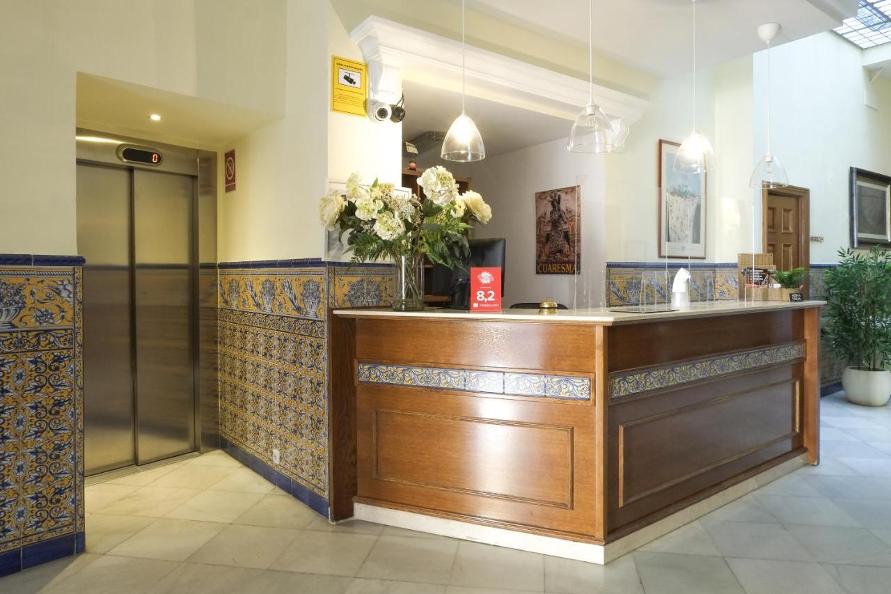 Hotel Londres Sevilla Exterior foto